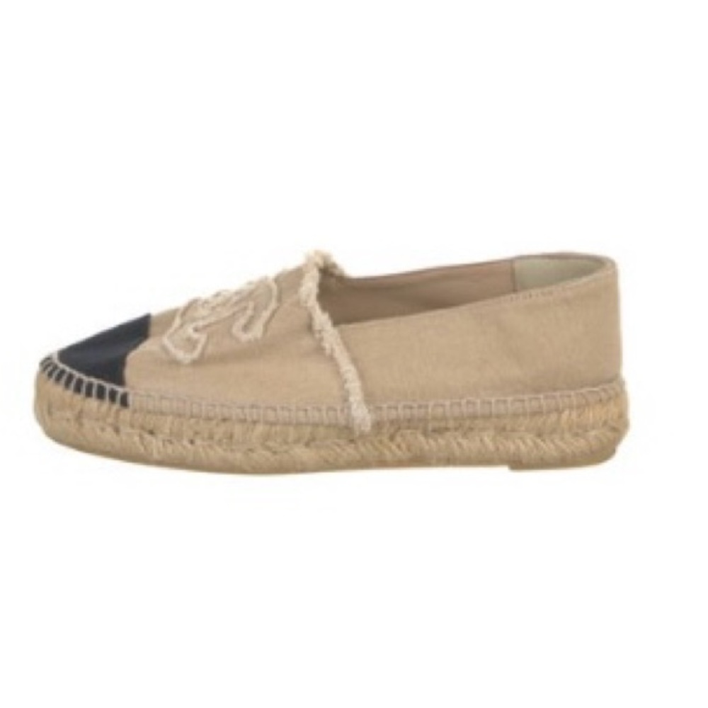 CHANEL Tan and Black Espadrilles